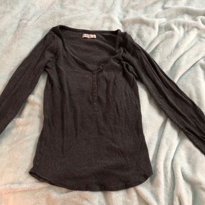 Long sleeve Abercrombie shirt